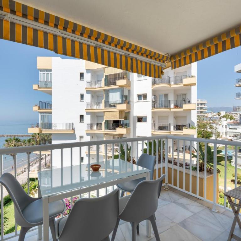 Apartment Overlooking the Beach - Apartamento Deluxe de 2 dormitorios con vistas al mar - 2