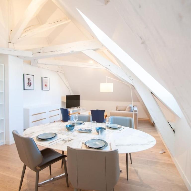 Le Martroi - Hypercentre avec vue - 55m 1 chambre - Appartement 1 Chambre - 6