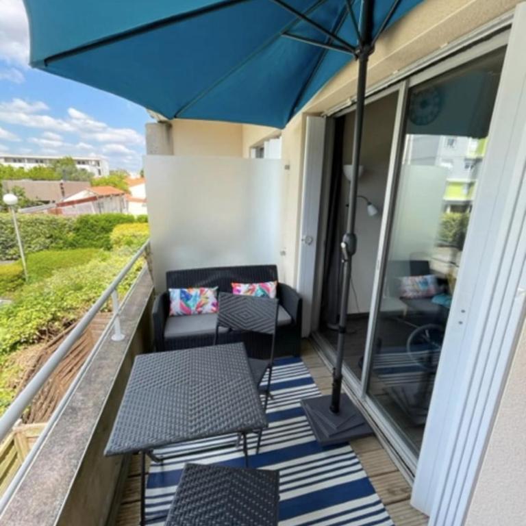 Lovely Apartment With Balcony Near The Lake - Appartamento - 11