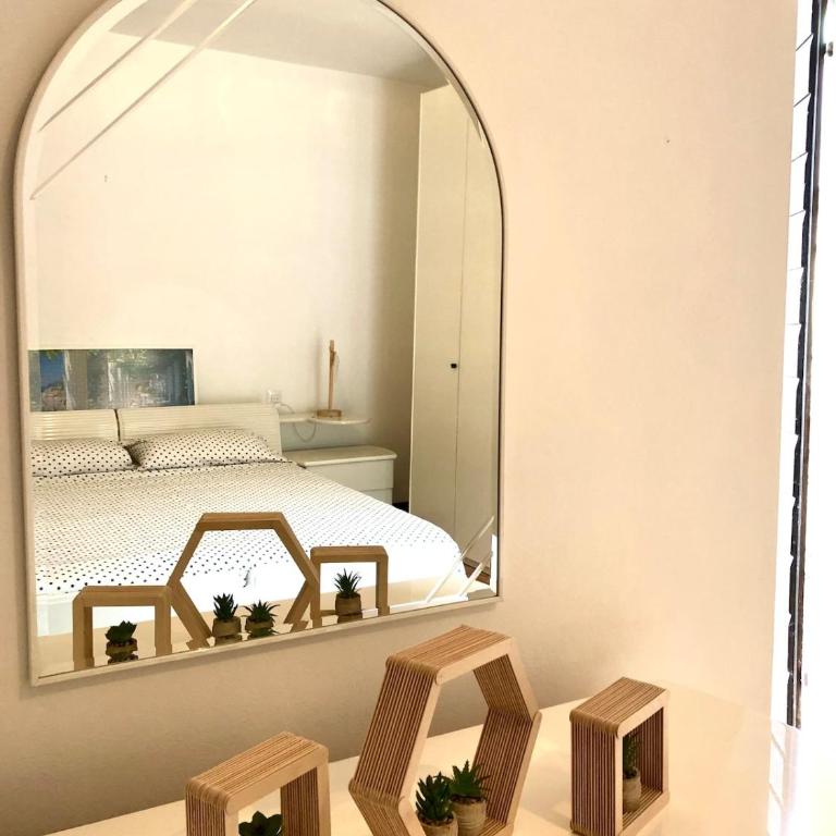 Uno scorcio nel blu - Appartamento con 2 Camere da Letto - 11