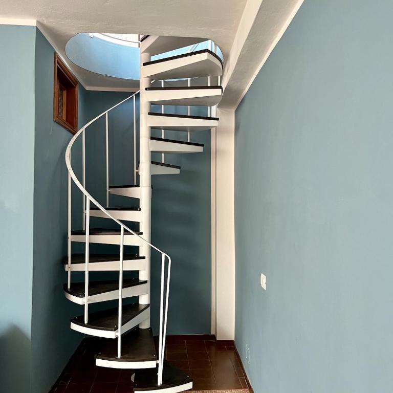 Uno scorcio nel blu - Appartamento con 2 Camere da Letto - 15