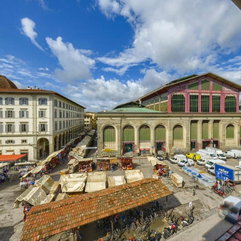 Historic residence in the center 5 min Duomo - Appartamento con 2 Camere da Letto - 2