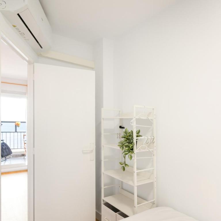 Front Beach Empuriabrava - Apartamento Estudio con vistas al mar - 4