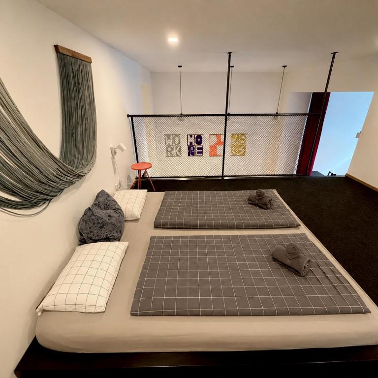 Microloft City Innsbruck - Apartment mit 1 Schlafzimmer - 2