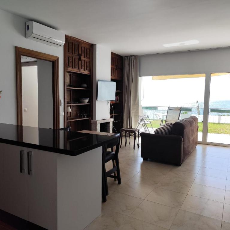 Apartamento La Roca Rental, Bungalow a pie de playa - Bungalow con Vista Giardino - 2