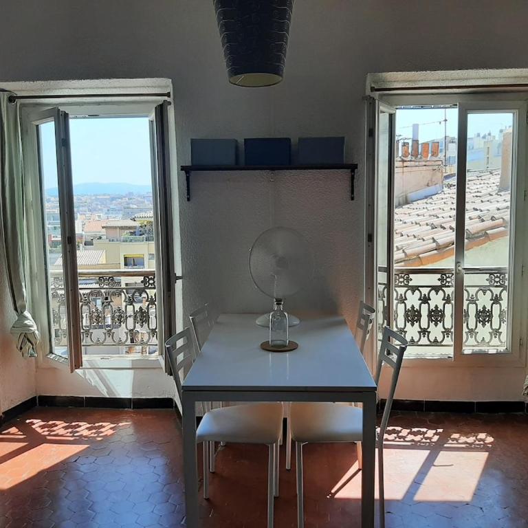 50m2 à 3 minutes à pied du Vieux-Port, Vue dégagée sur les toits - Apartment mit 1 Schlafzimmer - 13