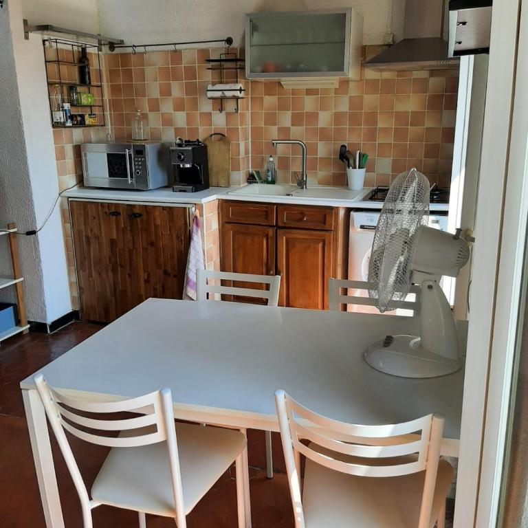 50m2 à 3 minutes à pied du Vieux-Port, Vue dégagée sur les toits - Apartment mit 1 Schlafzimmer - 20