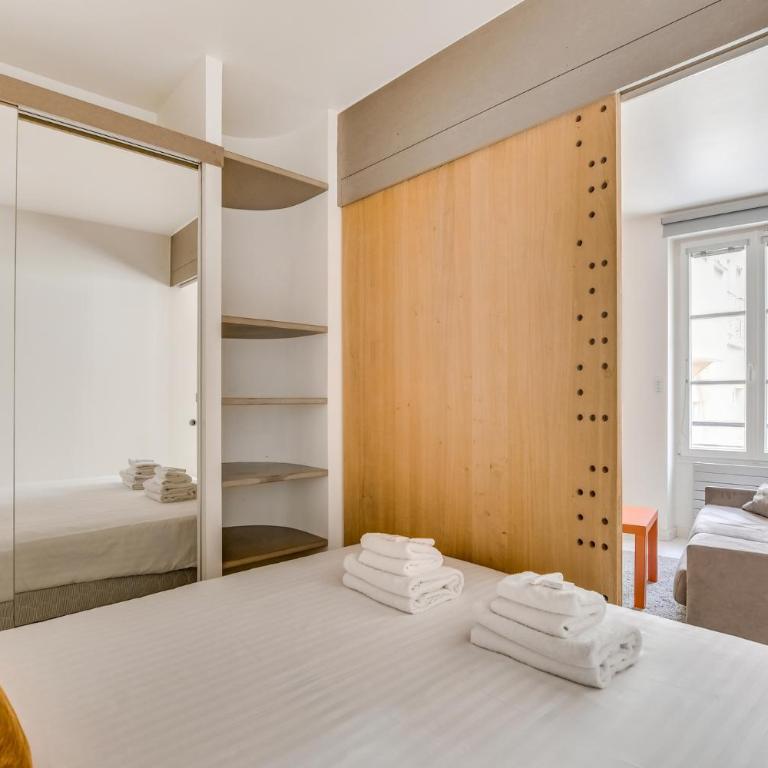Pick A Flat's Apartment in Île de la Cité - Rue Chanoinesse - One-Bedroom Apartment - 12