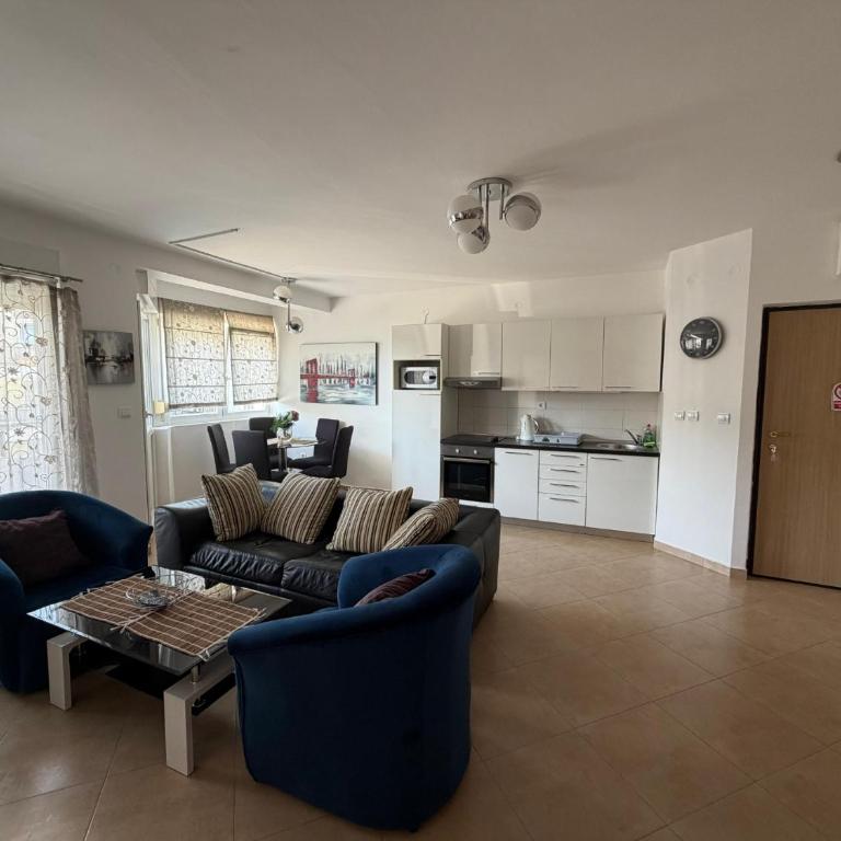 PRCPORTOapartmani - Apartment with Balcony - 11