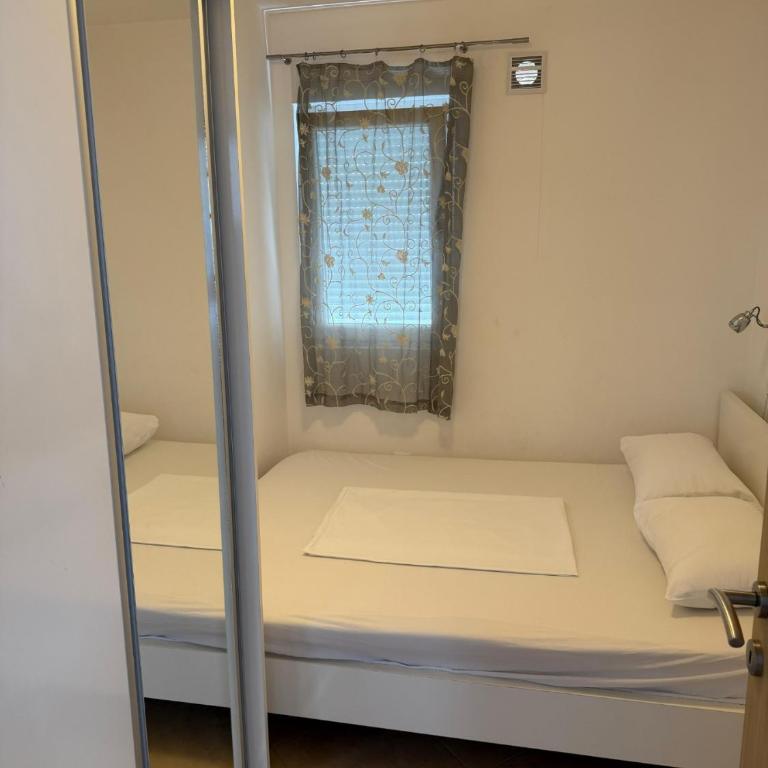 PRCPORTOapartmani - Apartment with Balcony - 13