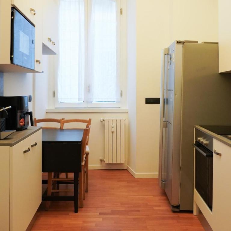 PRESTIGE BOUTIQUE HOMES - Piazza Duomo Exclusive Family Apartment - Appartamento con 2 Camere da Letto - 4