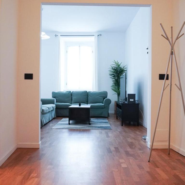 PRESTIGE BOUTIQUE HOMES - Piazza Duomo Exclusive Family Apartment - Appartamento con 2 Camere da Letto - 2