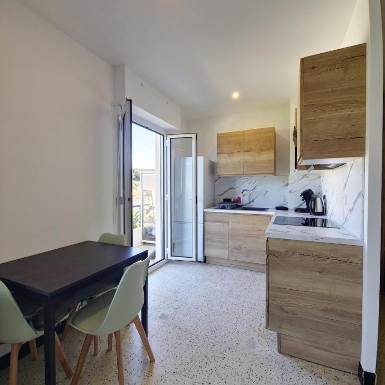 Studio with sea view 2 minutes from beach - Antibes - Apartment mit 1 Schlafzimmer - 5