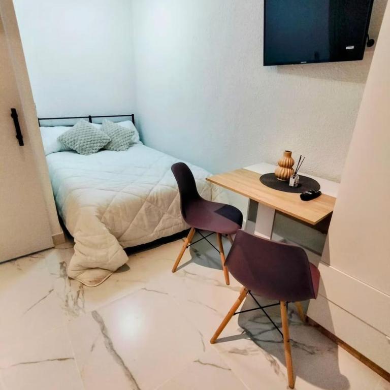Contemporary Studio Retreat in Alicante - Estudio - 2