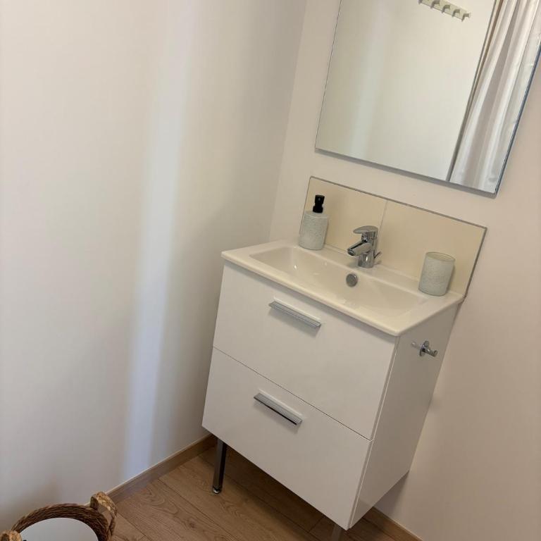 L'Azalée - Appartamento con 1 Camera da Letto - 2