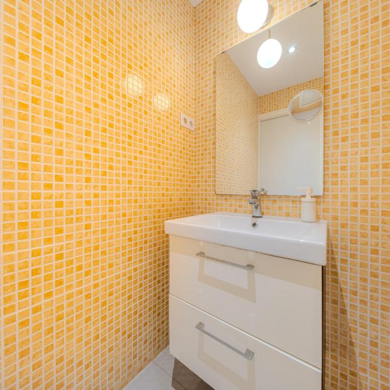 Casa de las Flores Barcelona - Apartamento - 22