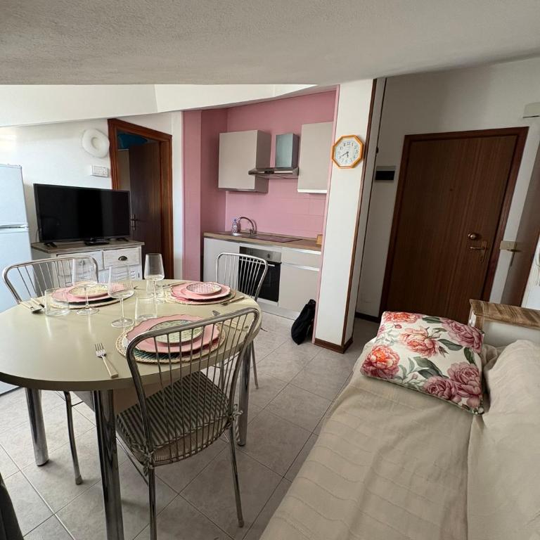 FOSCOLO Sunset House - Appartamento con 1 Camera da Letto con Balcone e Vista Città - 7