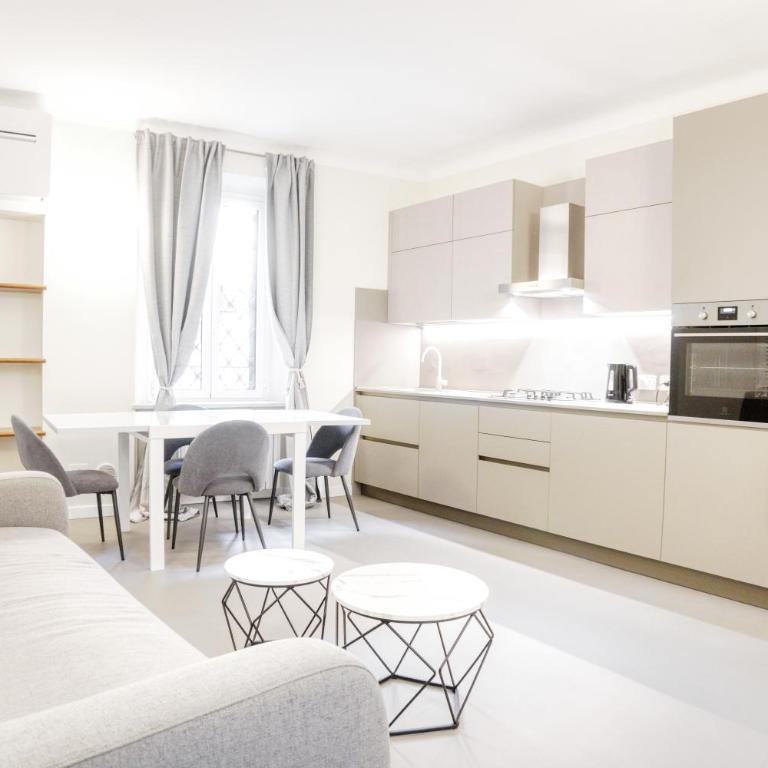 Monforte Premium Apartment - Steps from San Babila - Two-Bedroom Apartment - 1