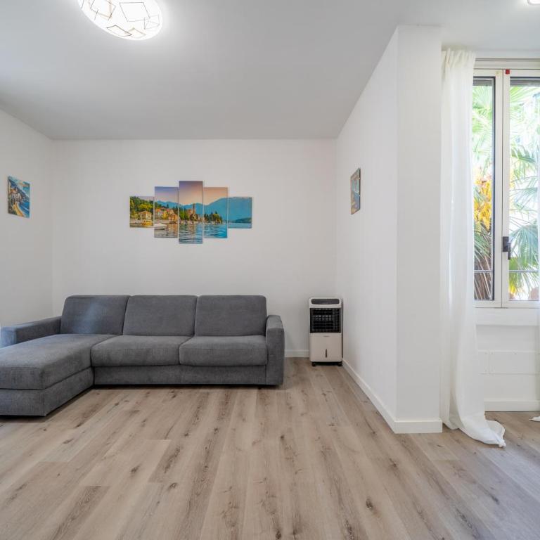 Como centro - bilocale moderno per 4 ospiti - Appartamento con 1 Camera da Letto - 1