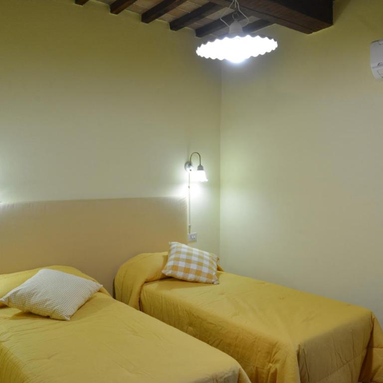 Agriturismo Fraschetta - Habitación Doble Deluxe - 2 camas dobles - 3