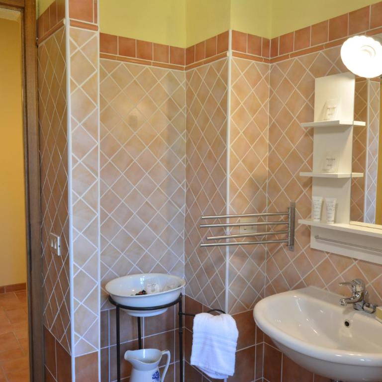 Agriturismo Fraschetta - Habitación Doble Deluxe - 2 camas dobles - 2