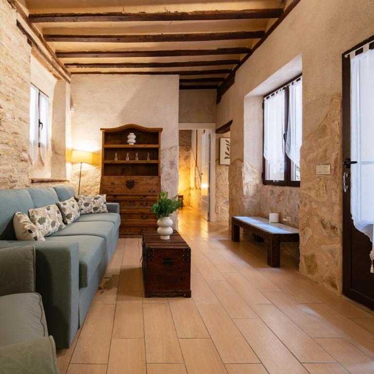 Patio in the Heart of Toledo , Pets , Family - Apartamento de 2 dormitorios con terraza - 39