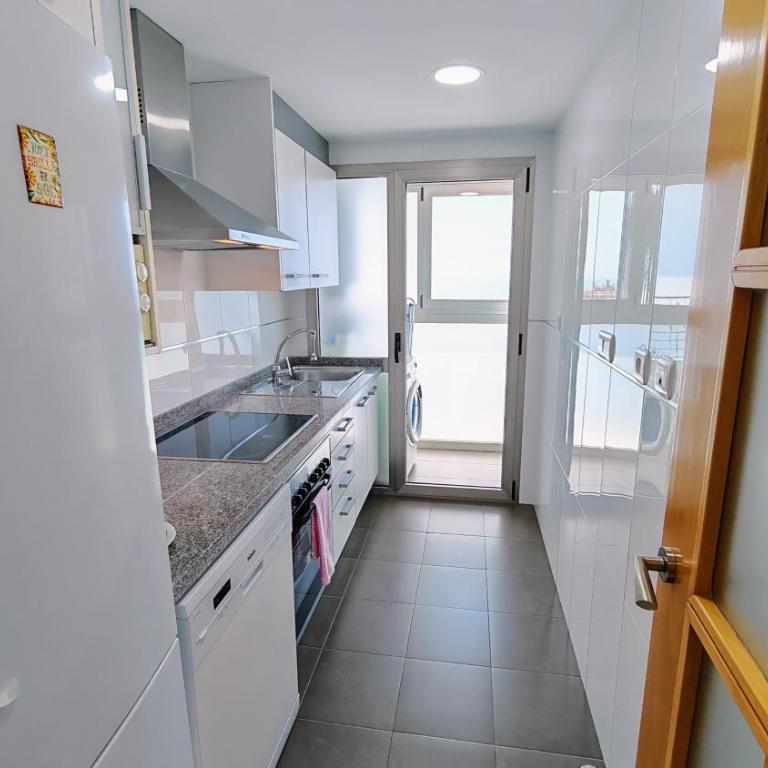 Benidorm Sky 35 - Appartamento con 2 Camere da Letto - 12