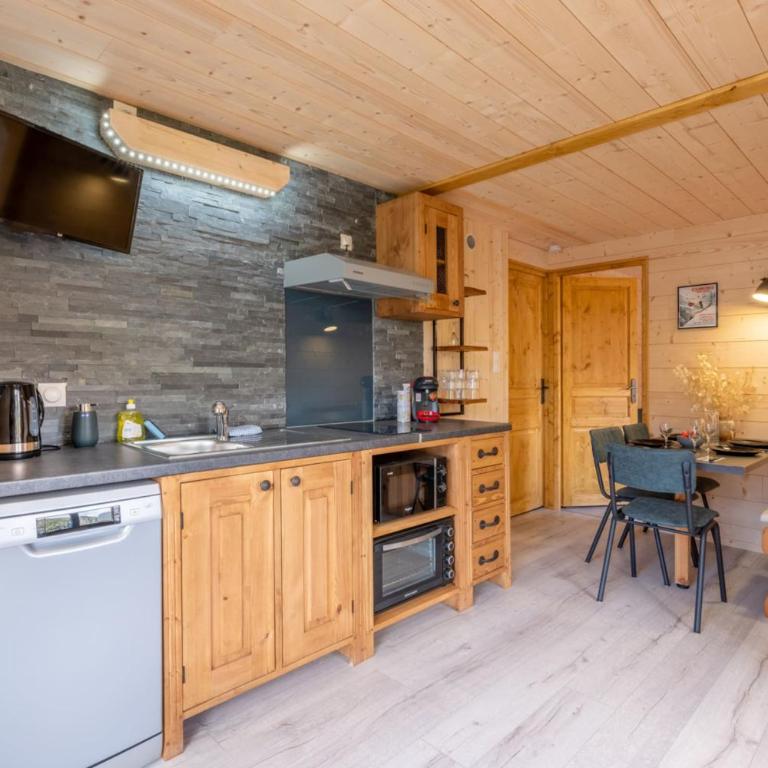 Vue chaine du Mont Blanc rando détente - Appartement - 2