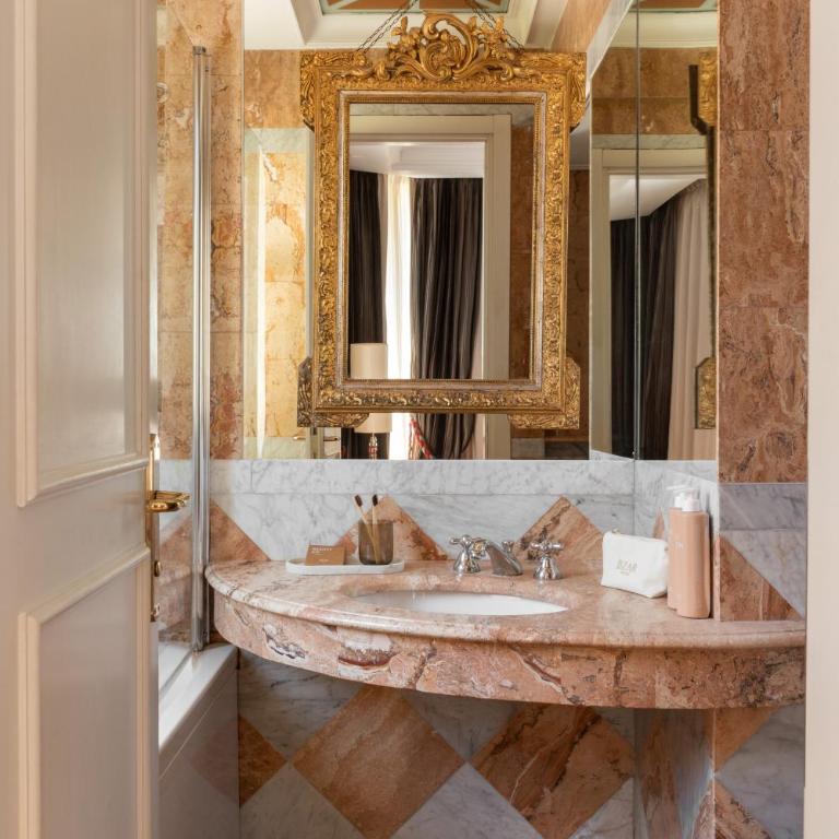 The Britannia Hotel - Junior Suite con Terrazza - 5