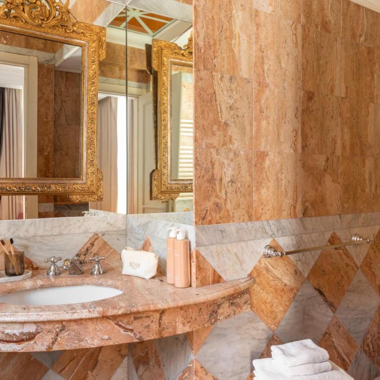 The Britannia Hotel - Junior Suite con Terrazza - 8