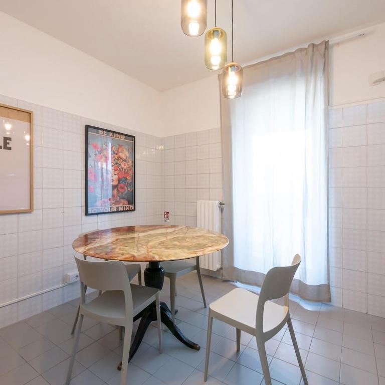 Xenia Milano - 4 rooms apt in Via Cassano 14 - Three-Bedroom Apartment - 25