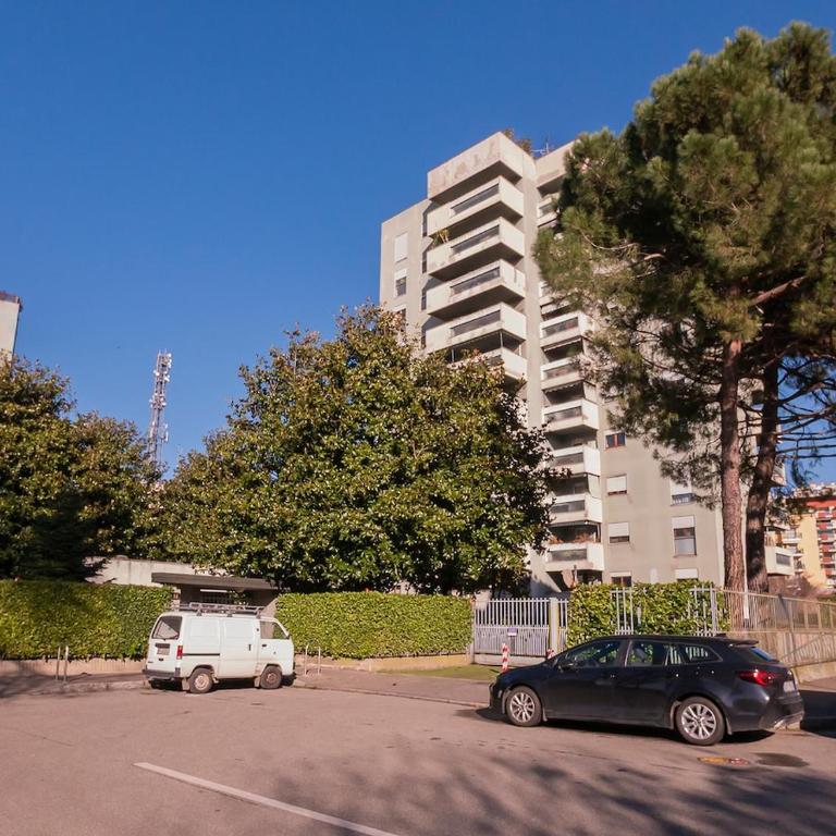 Xenia Milano - 4 rooms apt in Via Cassano 14 - Three-Bedroom Apartment - 45