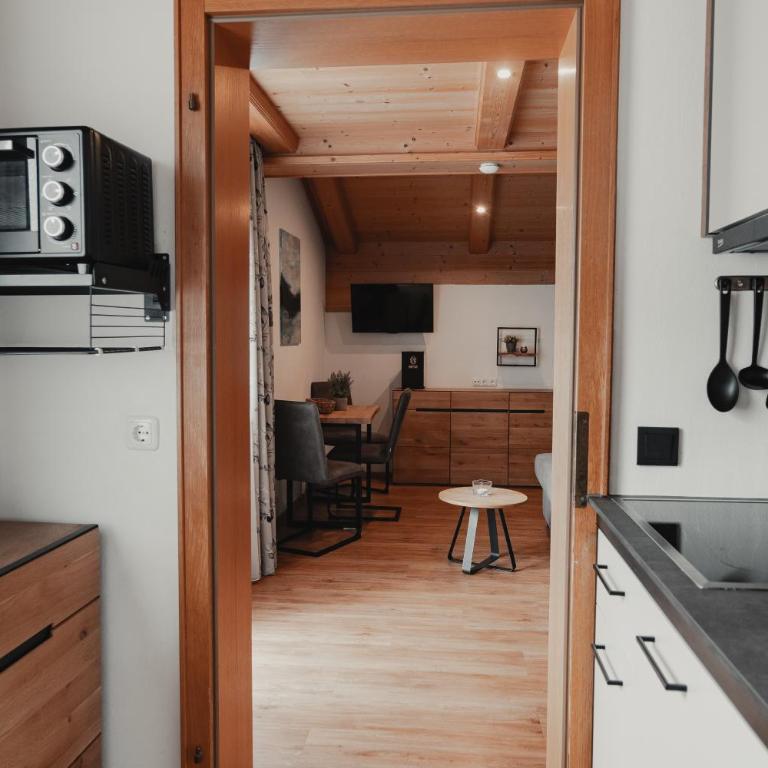 Landhaus Andrea Saalbach - JOKER Card Partner - Apartment with Mountain View - 13