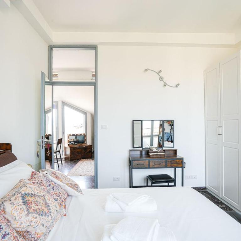 Piazza Statuto Terrace - One-Bedroom Apartment - 6