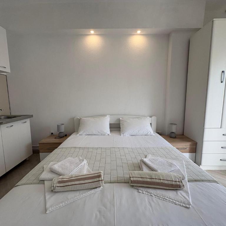 Guesthouse P&A - King Studio - 7