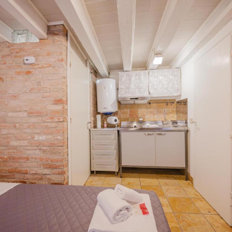 Balastro Design Rooms - Venice City Center - Chambre Double avec Salle de Bains Privative - 5