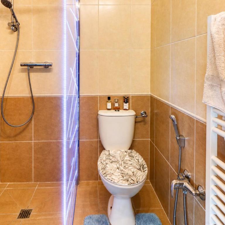 Beautiful apartment with jacuzzi 50 m from Monaco - Appartement 1 Chambre - 35