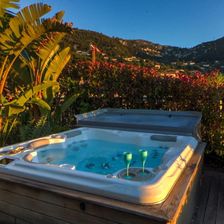 Beautiful apartment with jacuzzi 50 m from Monaco - Appartement 1 Chambre - 22