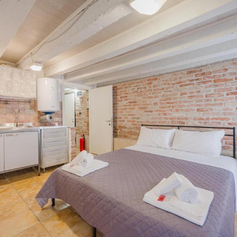 Balastro Design Rooms - Venice City Center - Chambre Supérieure Lit Queen-Size - 11