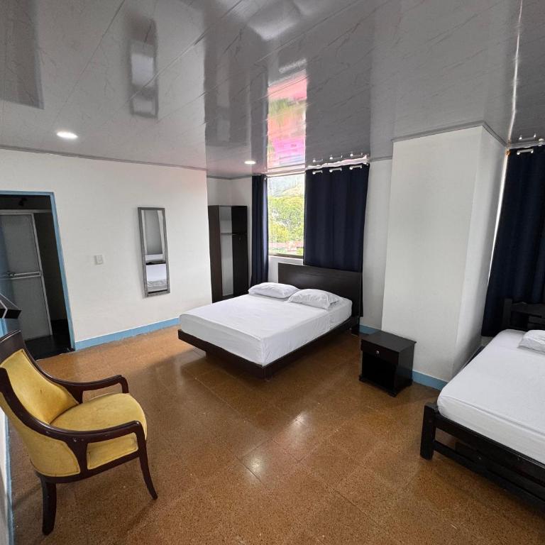 Hotel La Popa Honda Tolima - Triple Room - 5