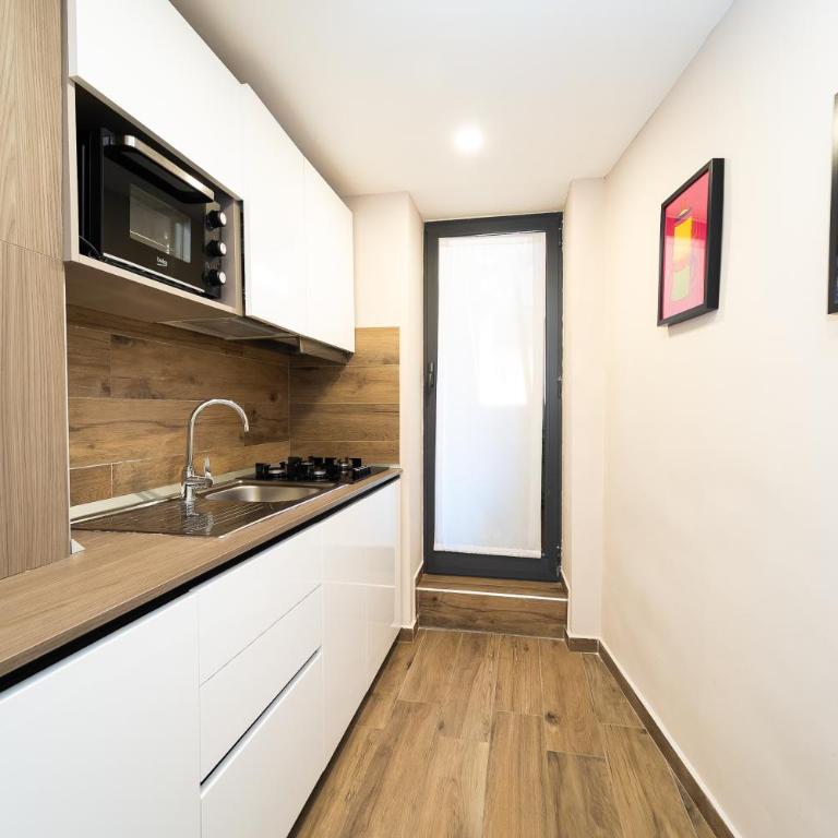 Famalu apartments - Appartamento con Balcone - 9