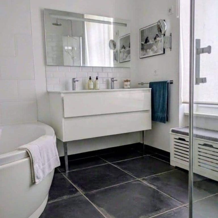 House & Garden - 5 min walk to the beach - Maison 4 Chambres - 7