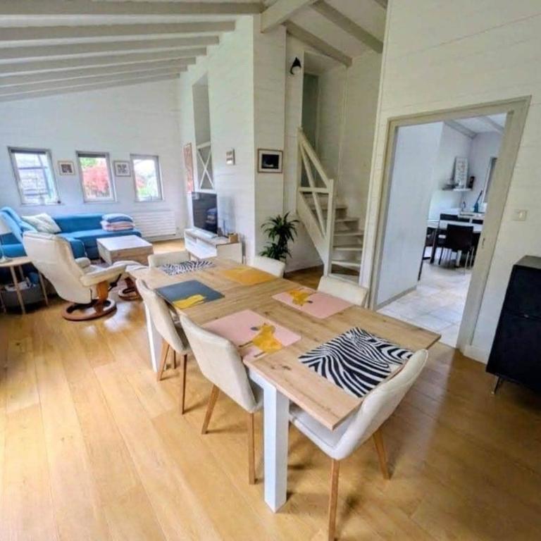 House & Garden - 5 min walk to the beach - Maison 4 Chambres - 19