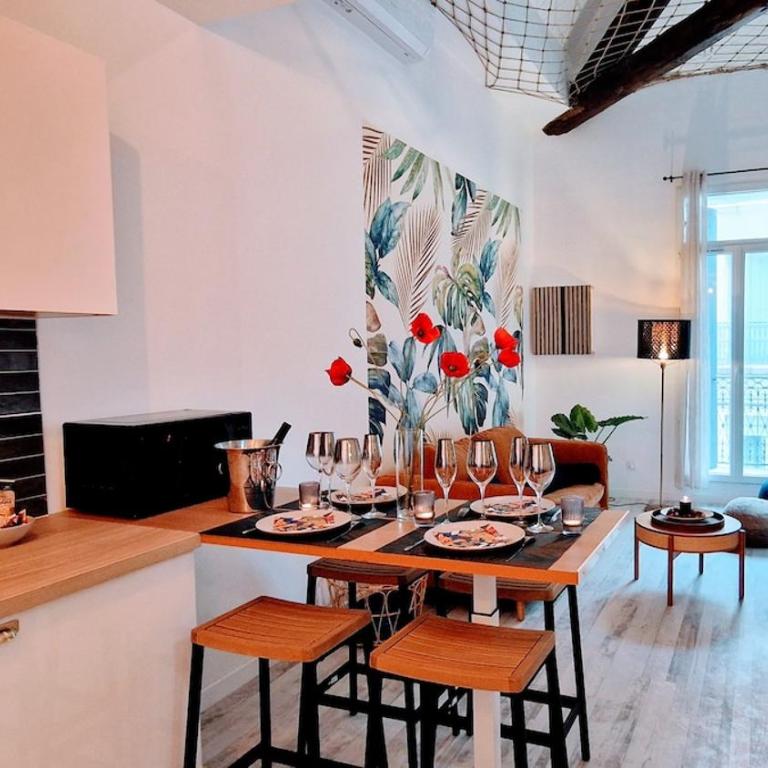 Le Montmorency 56, déco rénové, proximité centre Climatisation - Apartment - 2