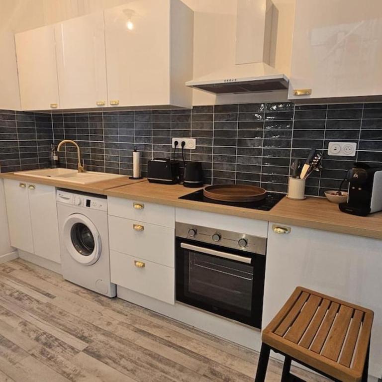 Le Montmorency 56, déco rénové, proximité centre Climatisation - Apartment - 5