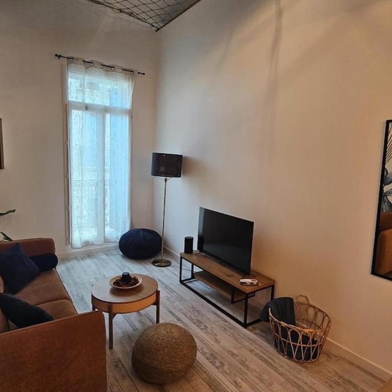 Le Montmorency 56, déco rénové, proximité centre Climatisation - Apartment - 3