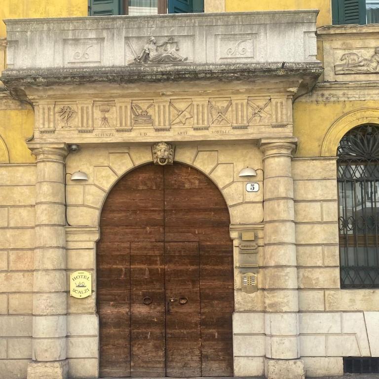 2 Rooms 10 min Arena Easy Parking - Appartamento con 2 Camere da Letto - 13