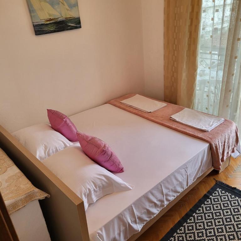 Luan Room's - Apartman sa 1 Spavaćom Sobom - 12