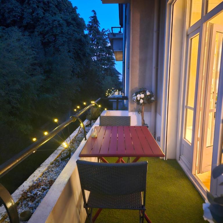 La Roseraie - Double Room with Private Bathroom - 6
