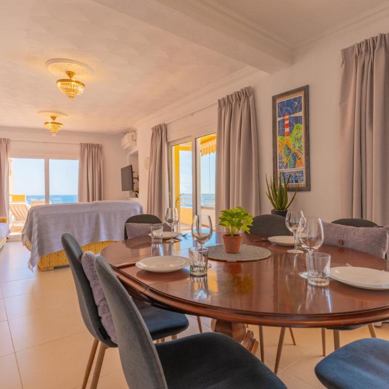 29D Vistas espectaculares parking and wifi - Apartamento de 3 dormitorios - 9
